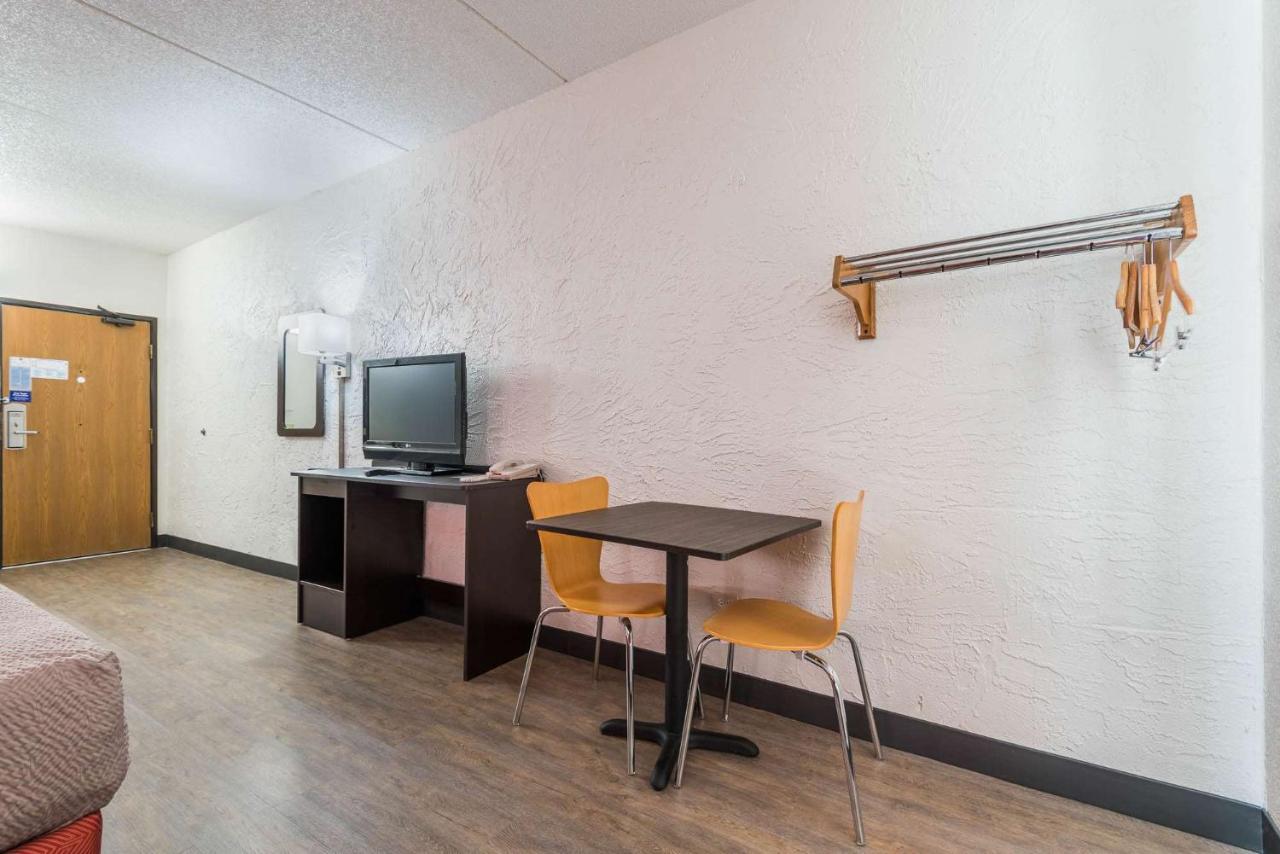 Motel 6-Bridgeview, Il Dış mekan fotoğraf